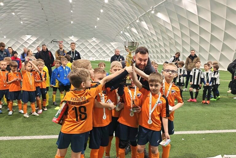 U8 | EsKadra 2017 na podium w turnieju Warszawskie Granie!