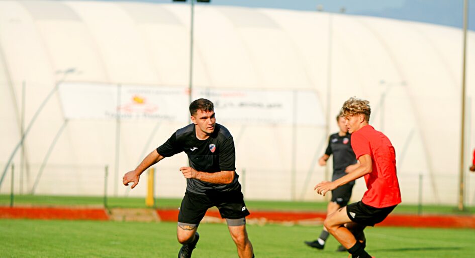 Seniorzy | Pierwszy sparing za nami! Seniorzy | Pierwszy sparing za nami!