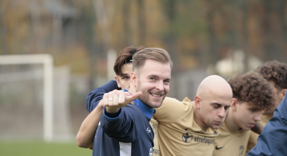 Seniorzy | Remis z liderem tabeli